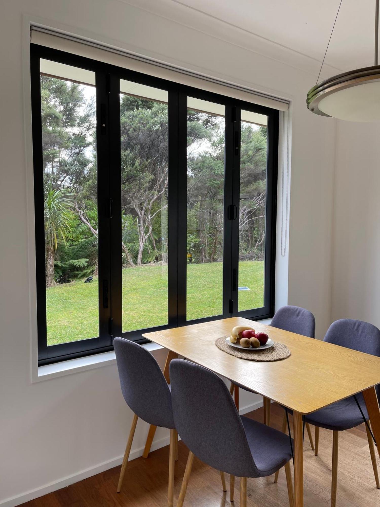 Charming Home Near Nature Auckland Buitenkant foto
